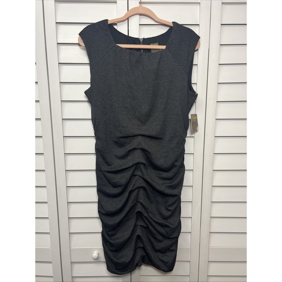 Taylor Sleeveless Ruched Stretch Bodycon Dress Women's Size 14 Gray NWT - Picture 1 of 9